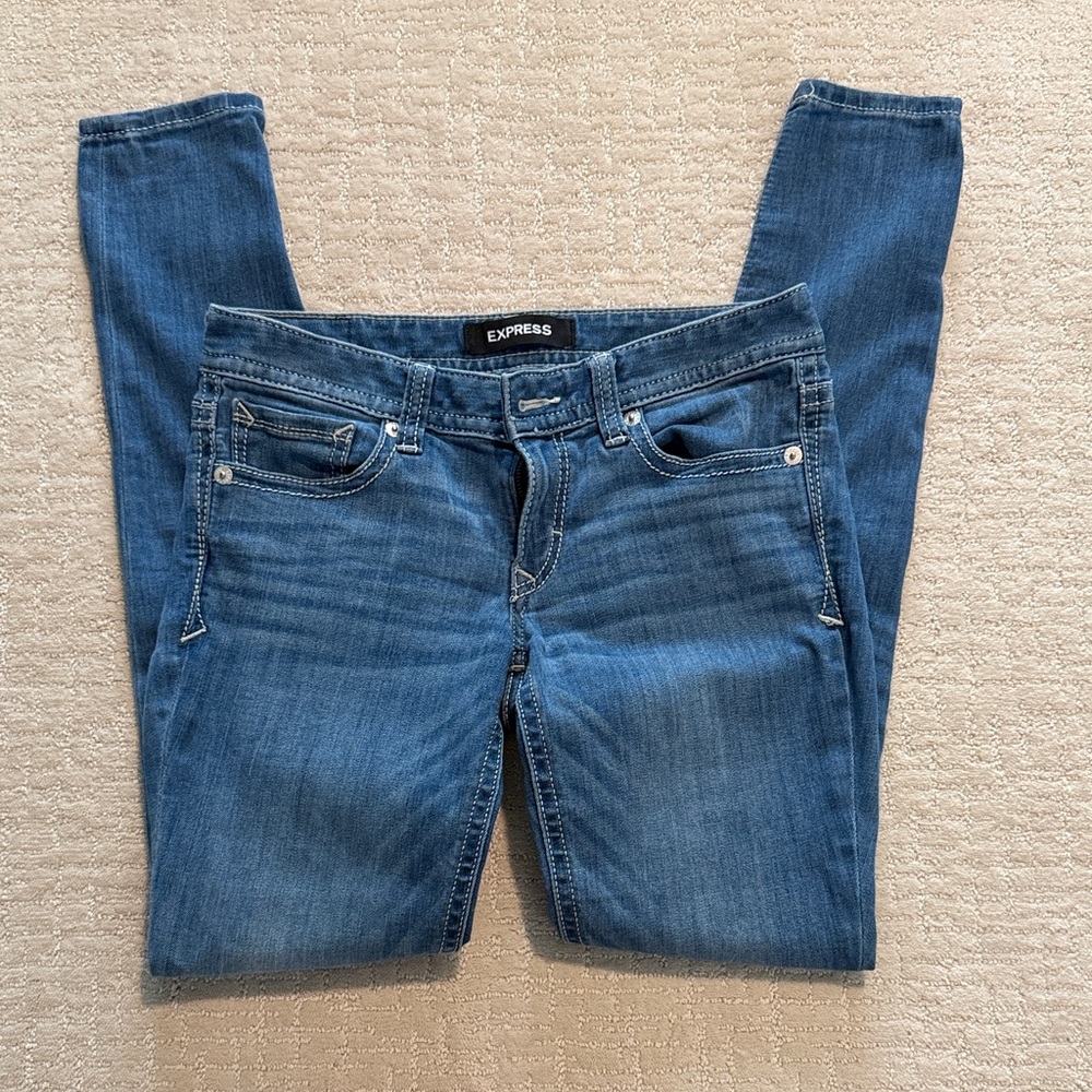 Express Women's Classic Blue Skinny Jeans 4L